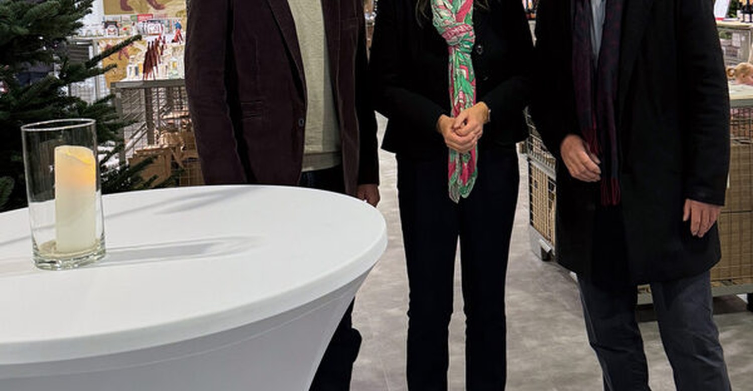 Adventsmarkt belebt leerstehendes Ladenlokal in der Wiesbadener Innenstadt Adventsmarkt belebt leerstehendes Ladenlokal in der Wiesbadener Innenstadt