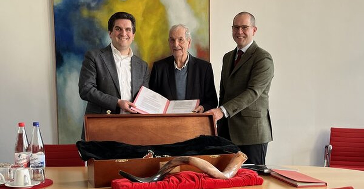 Manfred Beilharz überlässt seinen künstlerischen Vorlass dem Stadtarchiv Wiesbaden