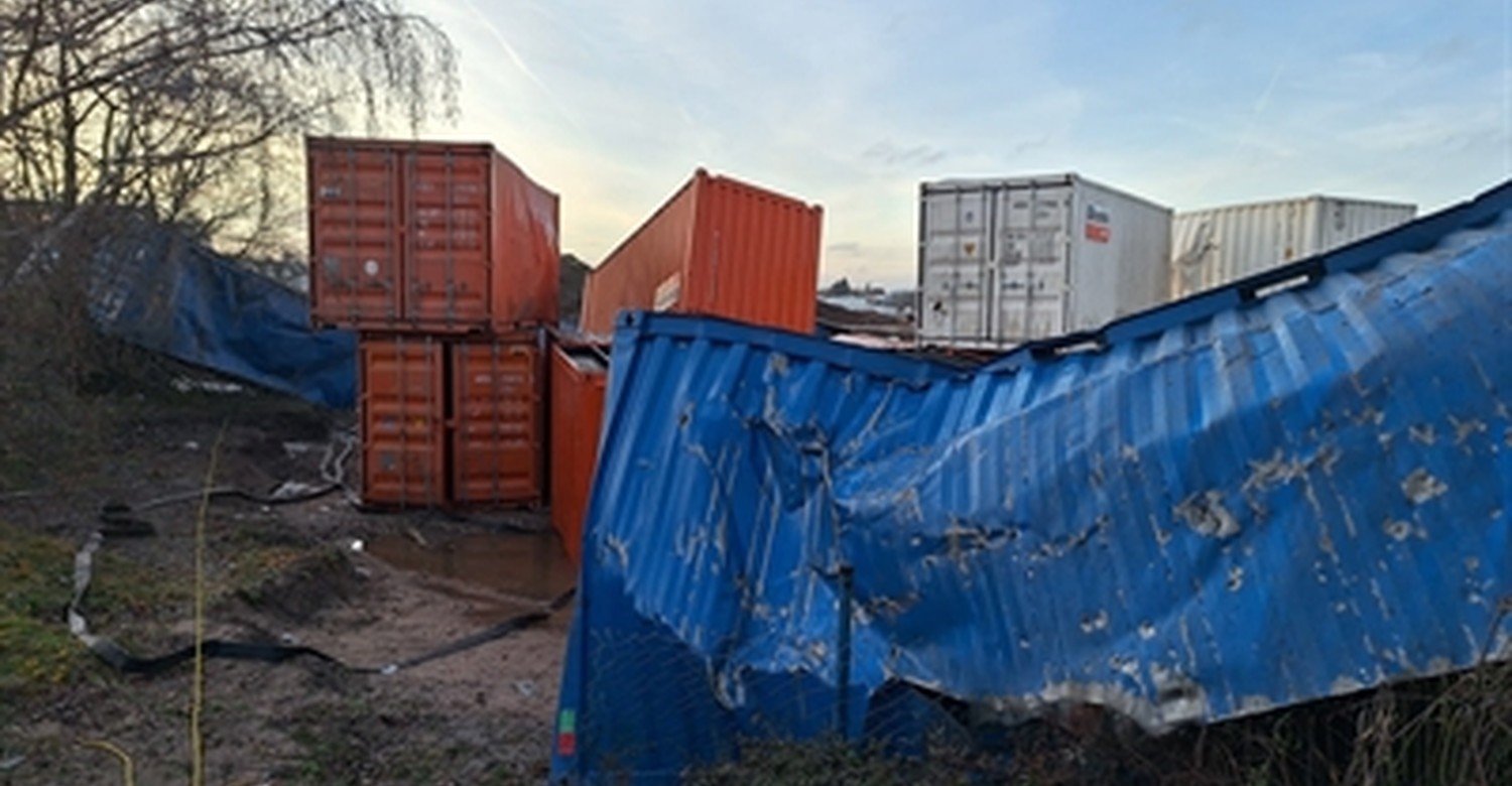 Sprengung in Hanau Großauheim abgeschlossen: Sperrungen aufgehoben, Schäden werden geprüft Sprengung in Hanau Großauheim abgeschlossen: Sperrungen aufgehoben, Schäden werden geprüft