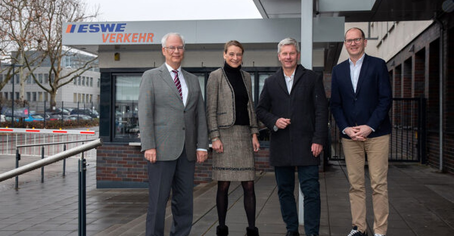 Studie: Fahrgastzufriedenheit in Wiesbaden steigt, Pkw im Vergleich schlechter bewertet Studie: Fahrgastzufriedenheit in Wiesbaden steigt, Pkw im Vergleich schlechter bewertet